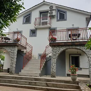 Pejo Apartman